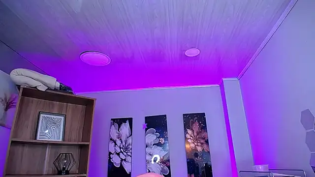 roseefancy19 online show from 01-06-26, 11:25