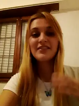 larubia arg online show from 11-10-25, 05:06