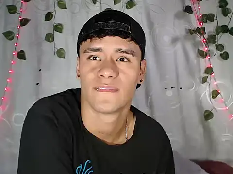 Snapshot of connor_michael01 chatting on 11-20-25, 08:52 connor michael01 online show from 11-20-25, 08:52