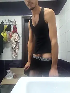 Snapshot of ZAminn6789 chatting on 11-23-25, 07:24 ZAminn6789 online show from 11-23-25, 07:24