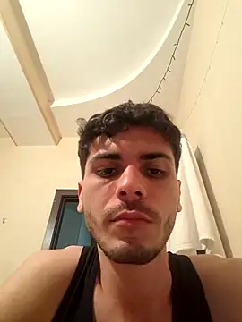 Snapshot of ZAminn6789 chatting on 12-19-25, 03:52 ZAminn6789 online show from 12-19-25, 03:52