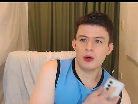 Snapshot of MARCUS_FIRE chatting on 11-25-25, 09:04 MARCUS FIRE online show from 11-25-25, 09:04