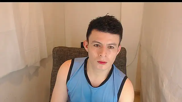 Snapshot of MARCUS_FIRE chatting on 12-22-25, 08:17 MARCUS FIRE online show from 12-22-25, 08:17