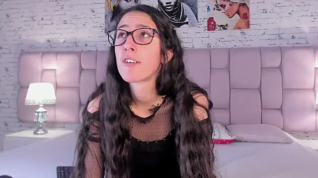 GirafMusic online show from 11-21-25, 01:10