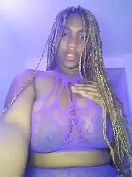 Snapshot of EvonyFoxxx chatting on 01-17-26, 01:43 EvonyFoxxx online show from 01-17-26, 01:43