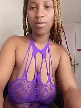 EvonyFoxxx online show from 07-29-26, 02:10