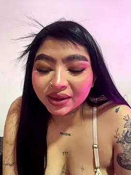 Snapshot of babykw chatting on 11-10-25, 11:37 babykw online show from 11-10-25, 11:37