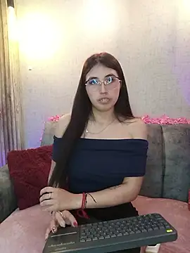 Valk submissive online show from 03-26-26, 12:22