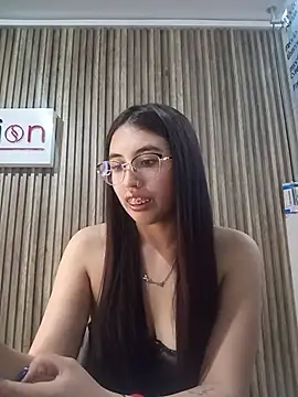 Valk submissive online show from 05-15-26, 04:41
