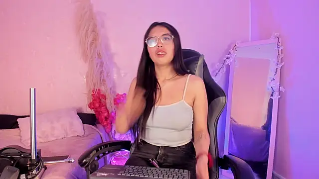 Valk submissive online show from 07-16-26, 03:56