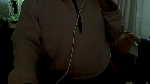 NewBeginnings8 online show from 07-10-26, 05:04
