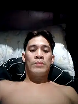 Snapshot of Hot-babyyboy30 chatting on 07-06-26, 03:36 Hot-babyyboy30 online show from 07-06-26, 03:36