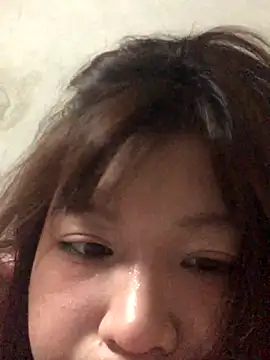 Snapshot of -Sophia-122 chatting on 10-31-25, 11:22 -Sophia-122 online show from 10-31-25, 11:22