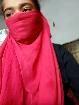 Hot sutr online show from 11-02-25, 06:32