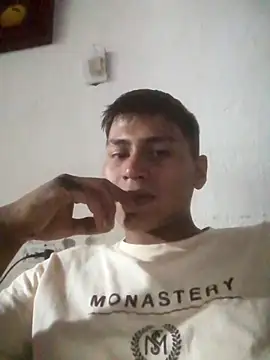 Snapshot of Ckinetor chatting on 12-17-25, 11:44 Ckinetor online show from 12-17-25, 11:44