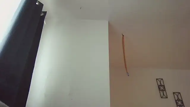 Snapshot of prettylildes chatting on 03-29-26, 01:22 prettylildes online show from 03-29-26, 01:22