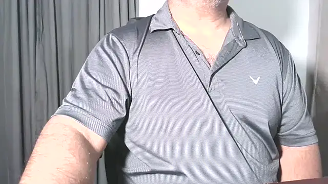 Snapshot of SUN-MON-69 chatting on 11-12-25, 11:14 SUN-MON-69 online show from 11-12-25, 11:14