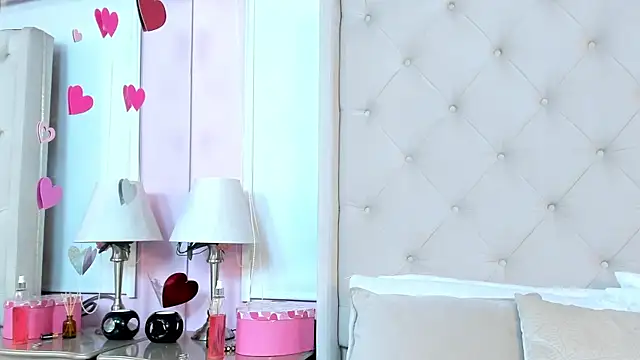scarlett leblanc  online show from 07-15-26, 11:59