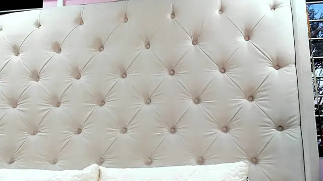 scarlett leblanc  online show from 07-27-26, 11:50