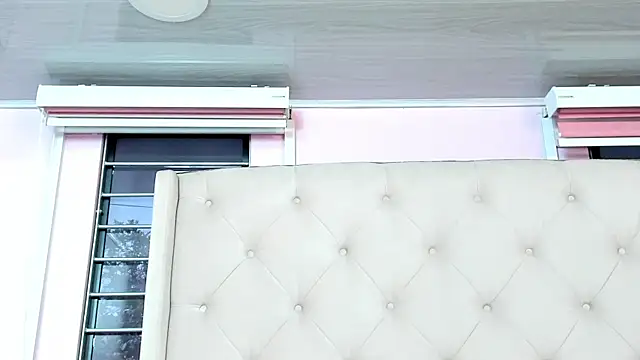 scarlett leblanc  online show from 07-29-26, 11:52