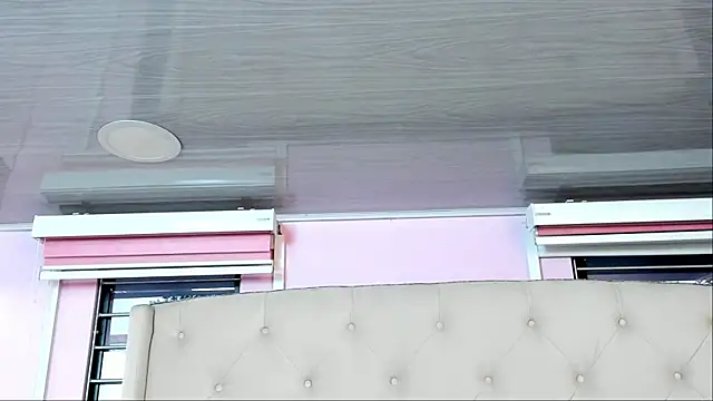 scarlett leblanc  online show from 08-04-26, 11:57