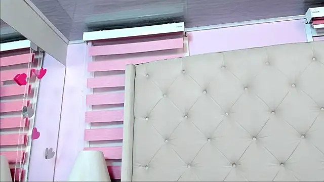 scarlett leblanc  online show from 08-07-26, 12:29