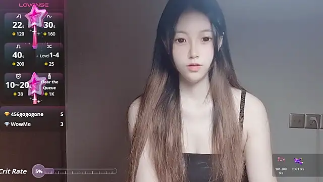 JuliaNoir online show from 11-08-25, 01:22