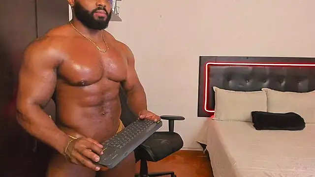 Snapshot of Joseph_palaciios chatting on 11-03-25, 12:13 Joseph palaciios online show from 11-03-25, 12:13