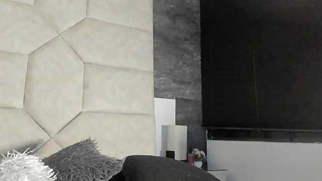 Snapshot of Liia_Leens chatting on 02-15-26, 03:58 Liia Leens online show from 02-15-26, 03:58