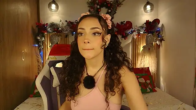 Snapshot of Kat_Saky chatting on 11-12-25, 11:47 Kat Saky online show from 11-12-25, 11:47