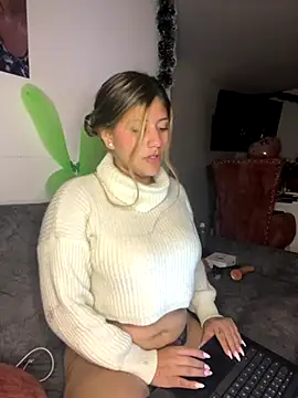 Crystall 15 online show from 12-03-25, 01:13