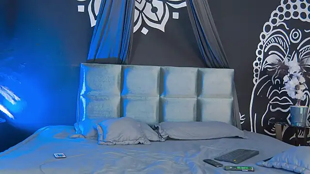 Snapshot of AlessioVitale chatting on 02-16-26, 07:54 AlessioVitale online show from 02-16-26, 07:54