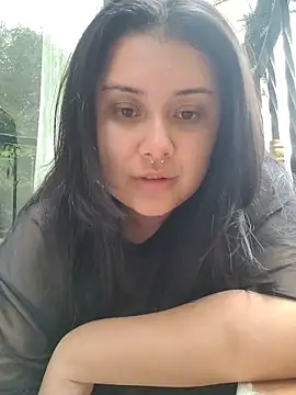 Snapshot of CurvyNoir chatting on 12-02-25, 05:52 CurvyNoir online show from 12-02-25, 05:52