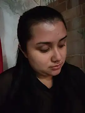 Snapshot of CurvyNoir chatting on 12-20-25, 04:47 CurvyNoir online show from 12-20-25, 04:47