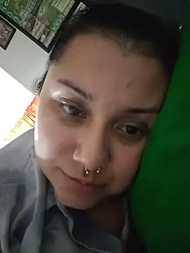 Snapshot of CurvyNoir chatting on 03-21-26, 02:38 CurvyNoir online show from 03-21-26, 02:38