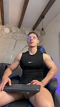 MAXTHOMSON online show from 02-26-26, 10:53