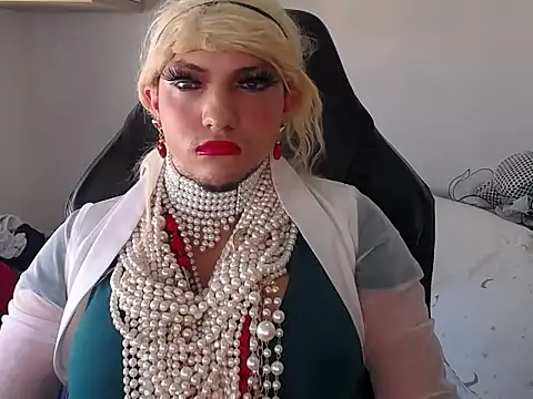 VanesaCrossic online show from 03-08-26, 08:51