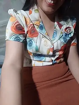 Alice-567 online show from 06-18-26, 01:04