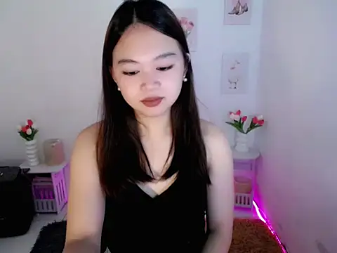 lustfullakim online show from 08-04-26, 06:10