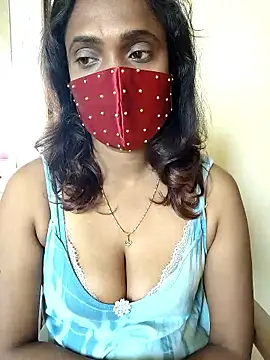 Snapshot of Queen-dhivya chatting on 01-19-26, 02:59 Queen-dhivya online show from 01-19-26, 02:59