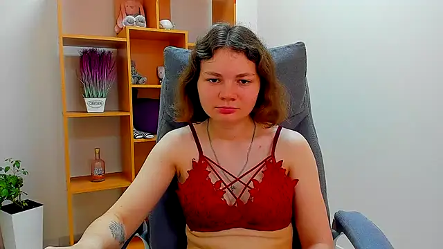 Stella-Maers online show from 06-10-26, 07:18