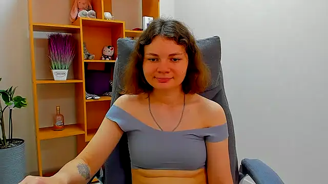 Stella-Maers online show from 06-19-26, 07:23
