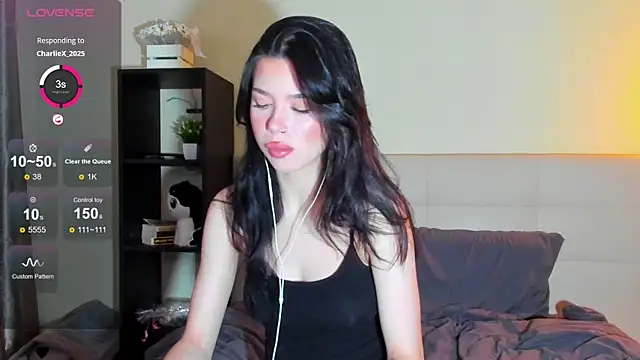 Tune Godnesss online show from 07-15-26, 01:22