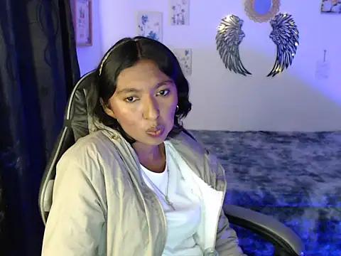 Samanta 777 online show from 05-26-26, 05:14