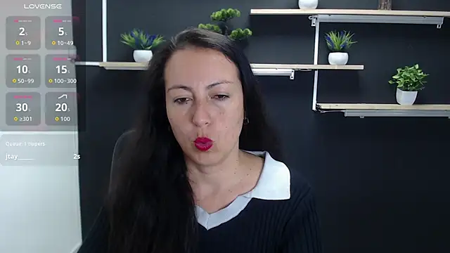 Lauryn Jones online show from 07-11-26, 05:59