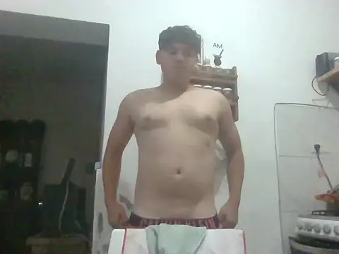 Snapshot of Myboy0020 chatting on 02-04-26, 06:25 Myboy0020 online show from 02-04-26, 06:25