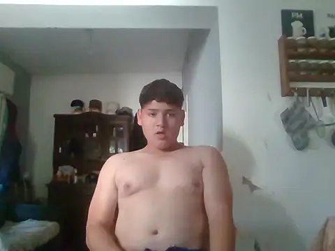 Snapshot of Myboy0020 chatting on 03-09-26, 07:29 Myboy0020 online show from 03-09-26, 07:29