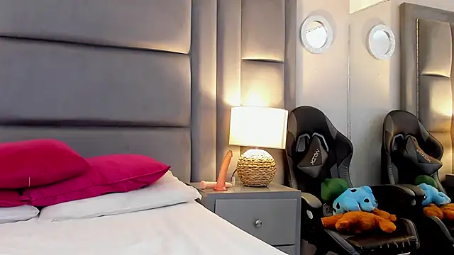 BriannaRivera online show from 12-01-25, 12:32