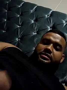 Snapshot of William1234-56 chatting on 03-11-26, 05:57 William1234-56 online show from 03-11-26, 05:57