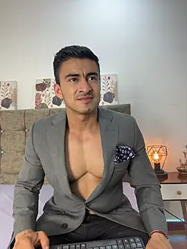 Chris Clarck online show from 12-01-25, 08:14